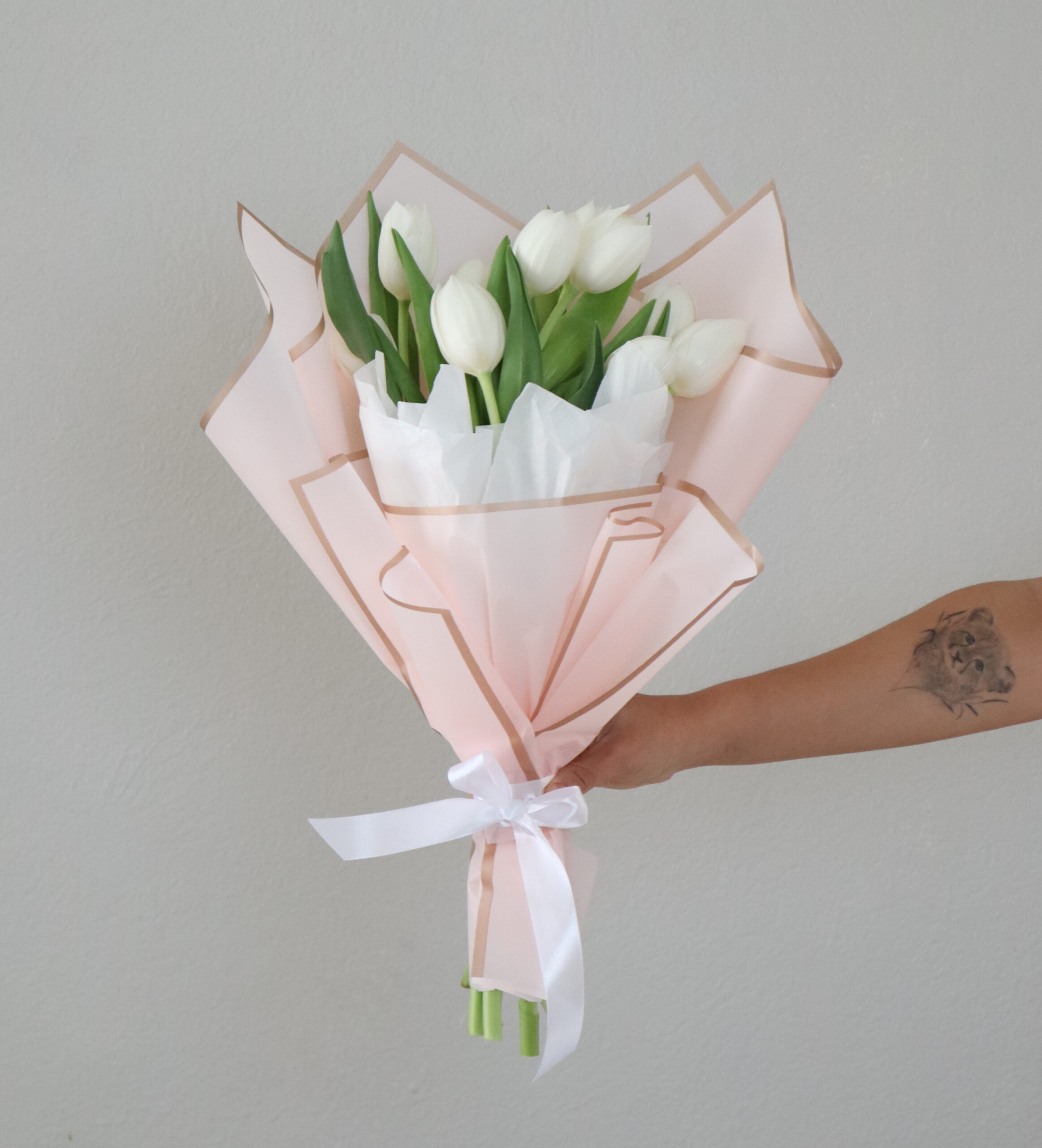 Ramo de Tulipanes Premium - Imagen 2