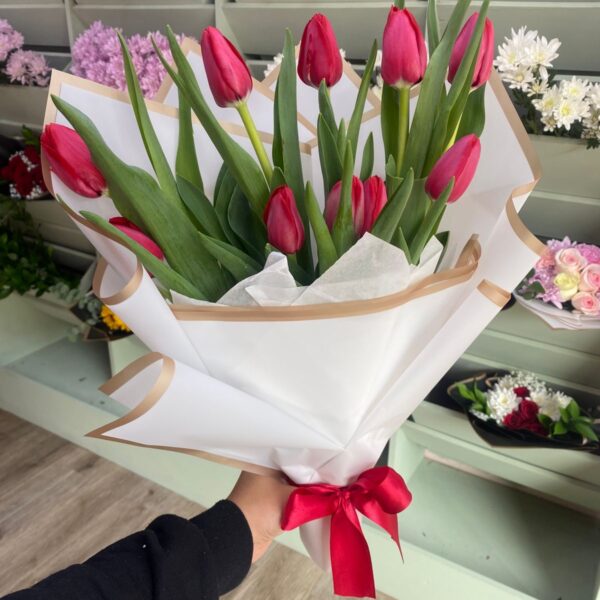 Ramo de Tulipanes Fucsia/Rosados Premium