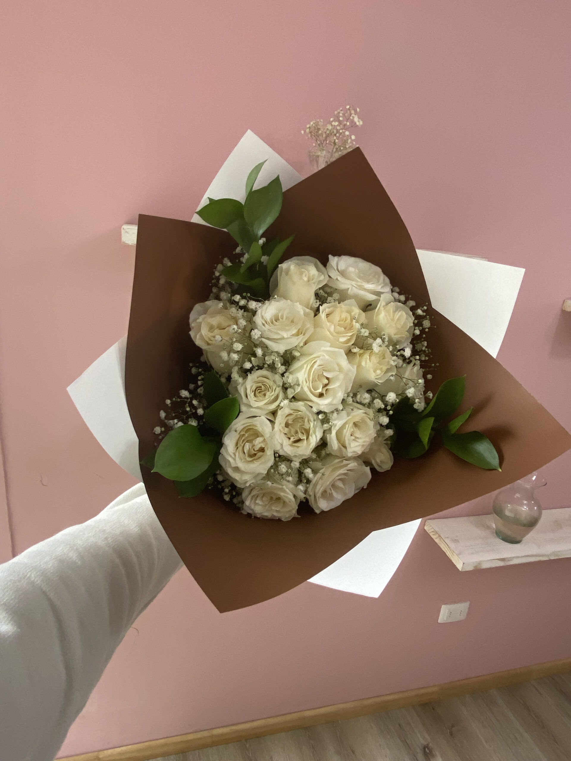 Bouquet Deluxe de Rosas Blancas - Imagen 2