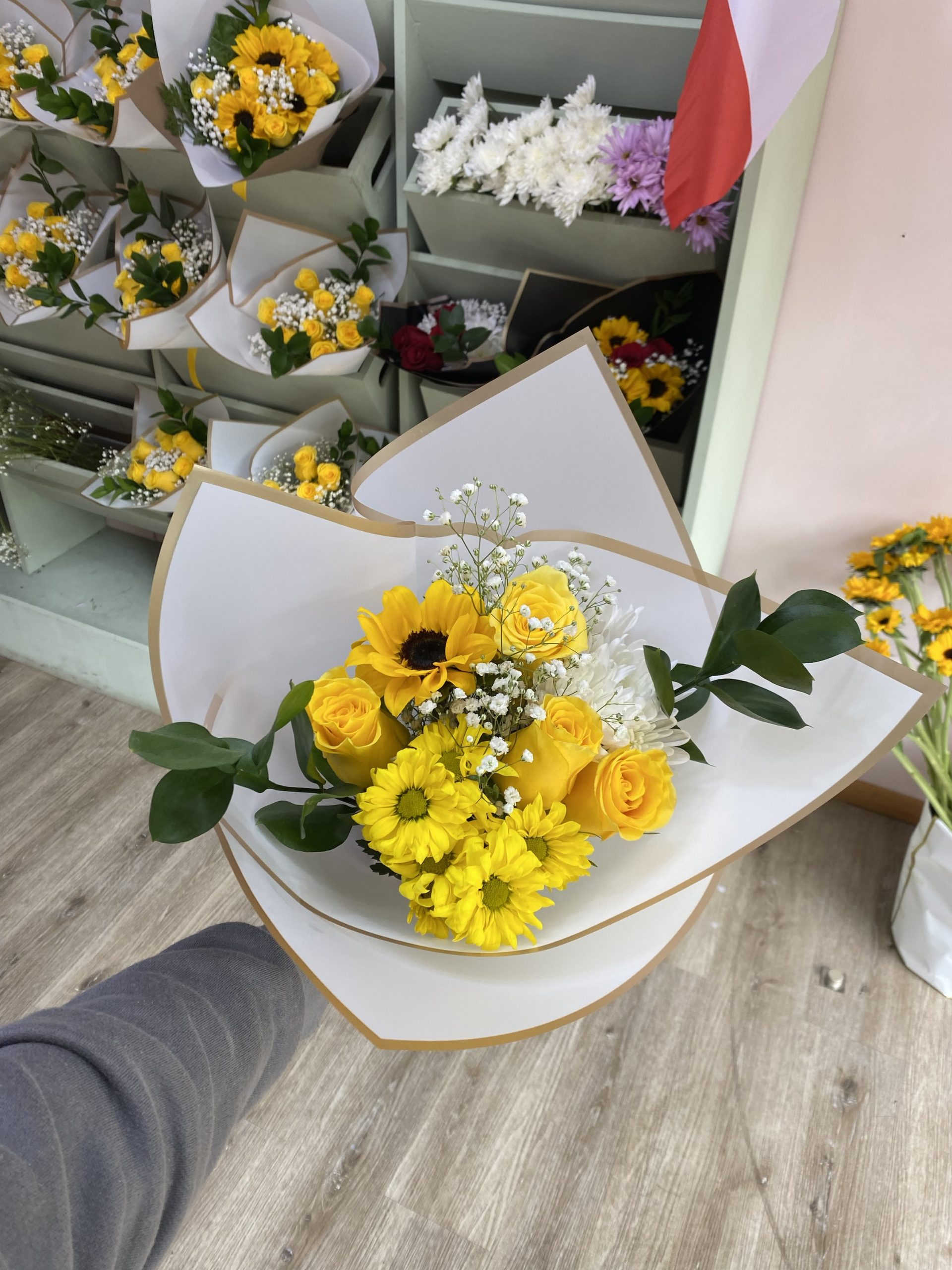 Ramo Flores Amarillas - Imagen 4